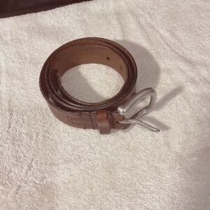 BROWN FOSSIL LEATHER BELT WITH SILVER HARDWARE SZ 38